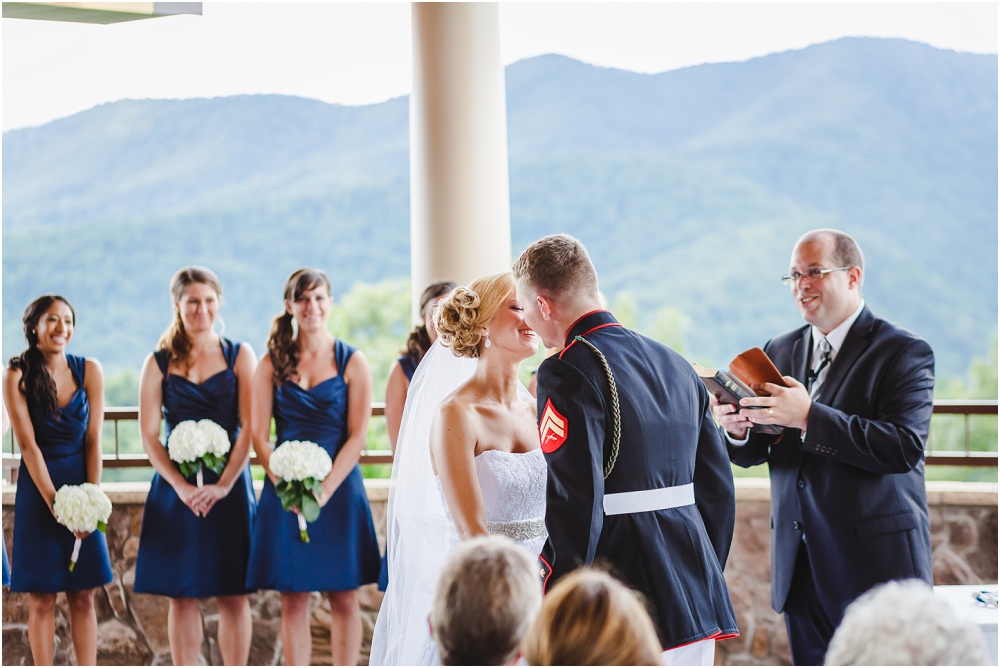 House_Mountain_Inn_Lexington_Wedding_0112