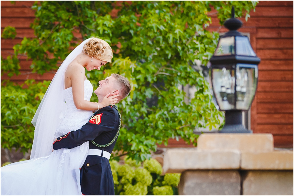 House_Mountain_Inn_Lexington_Wedding_0117