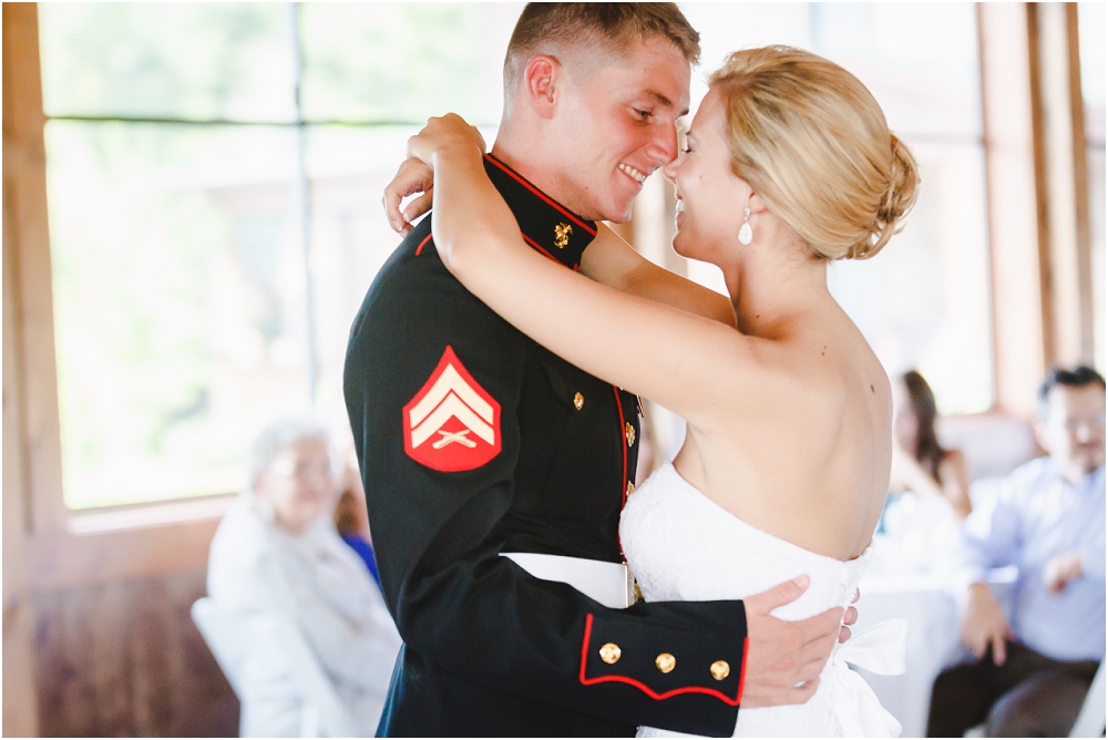 House_Mountain_Inn_Lexington_Wedding_0123