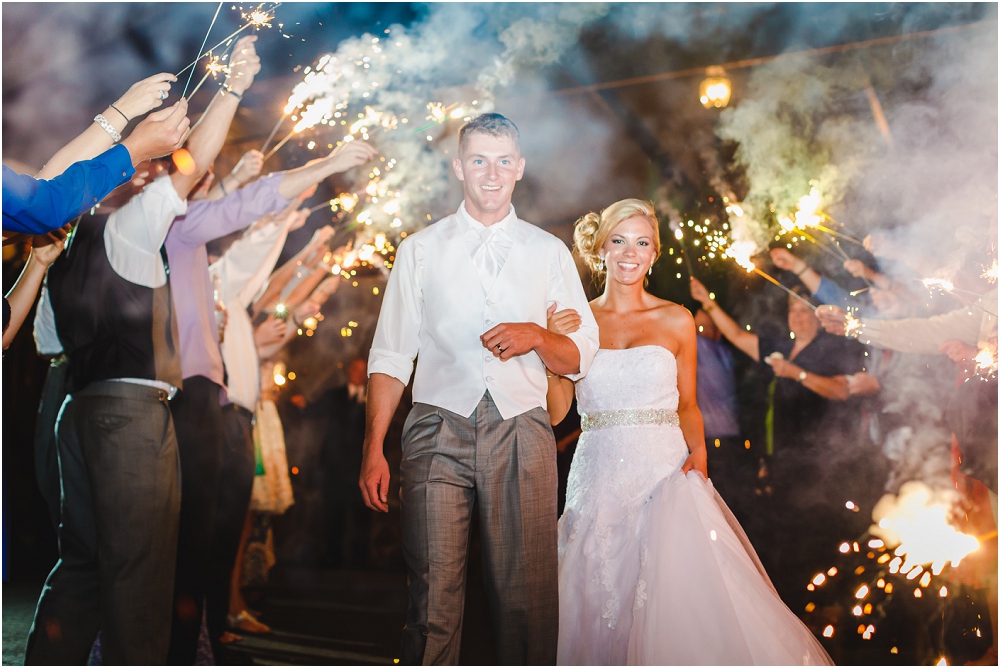 House_Mountain_Inn_Lexington_Wedding_0135