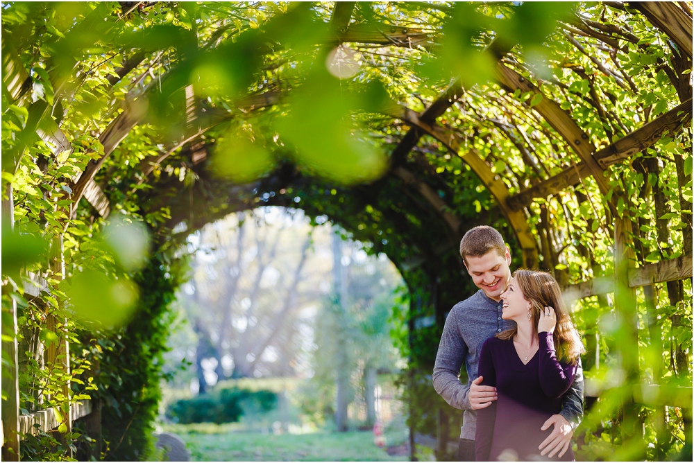 Tuckahoe Plantation Engagement Session Wedding Richmond Virginia Wedding Photographers_0124