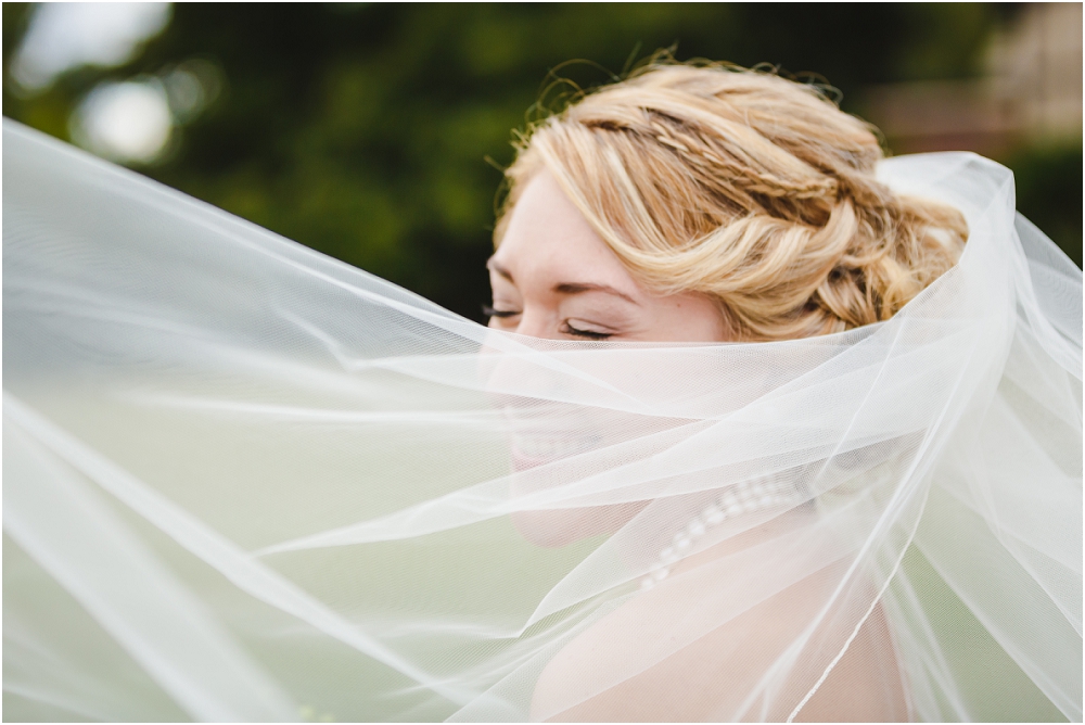 Bridal Session Agecroft Hall Richmond Virginia Wedding Photographers_0009