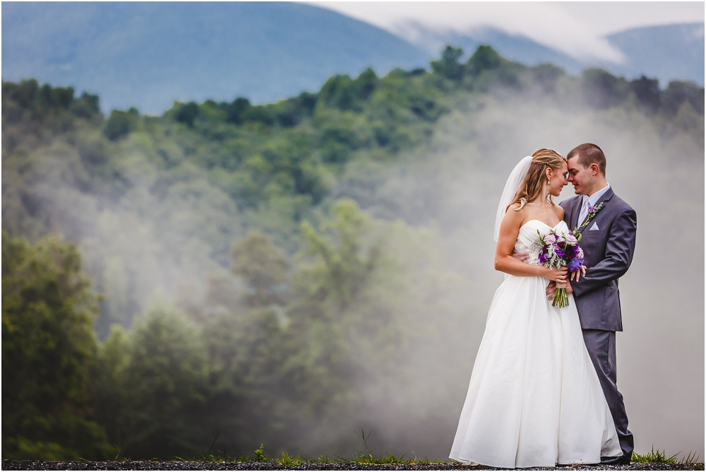 Alyssa and Sean’s House Mountain Inn Wedding