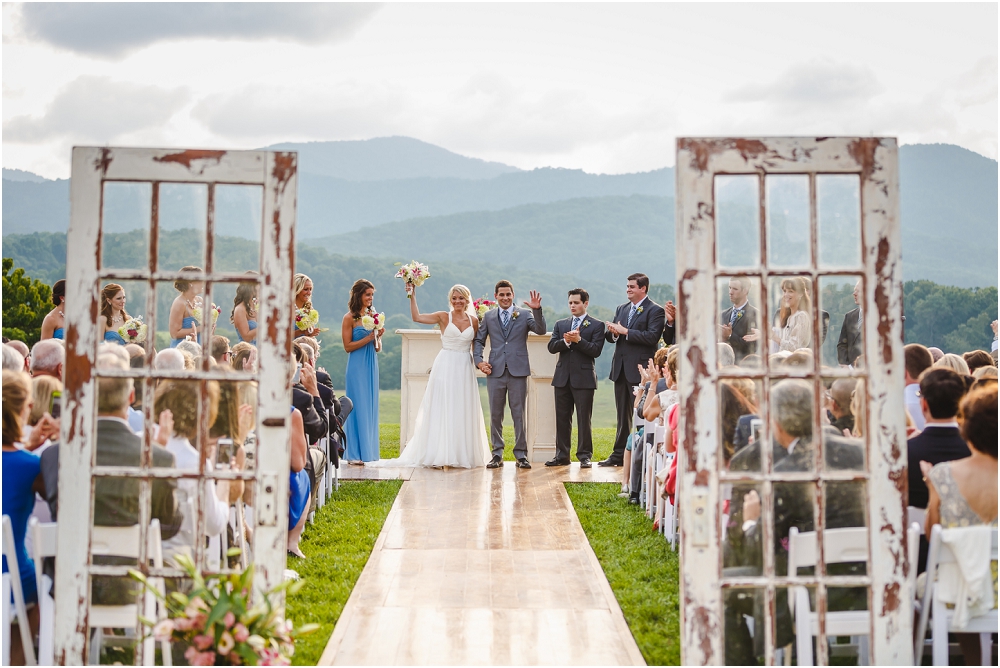 Pippin Hill Farm and Vineyard Wedding Charlottesville Wedding Richmond Virginia Wedding Photographer Virginia Wedding_0184