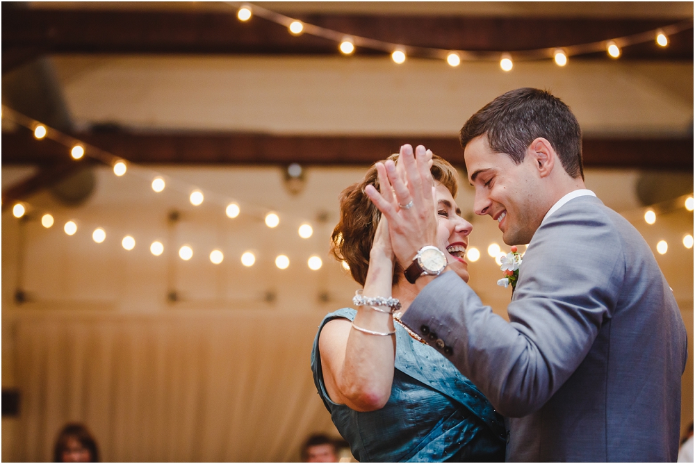 Pippin Hill Farm and Vineyard Wedding Charlottesville Wedding Richmond Virginia Wedding Photographer Virginia Wedding_0205