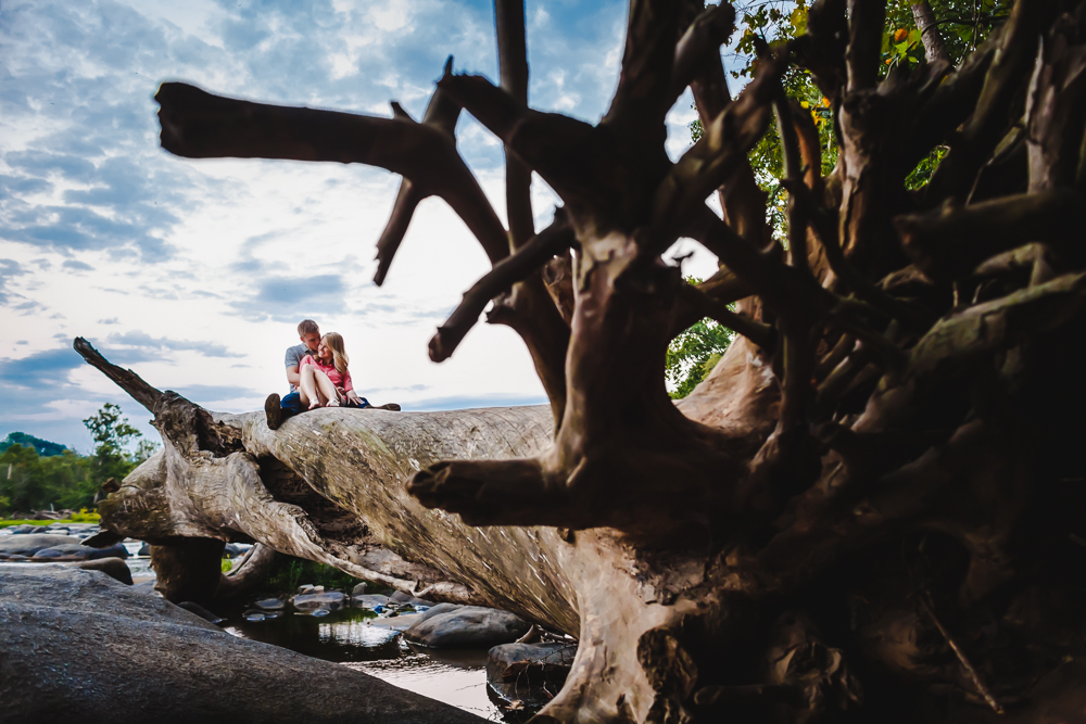 Richmond River Engagement Session Flood Wall-0240