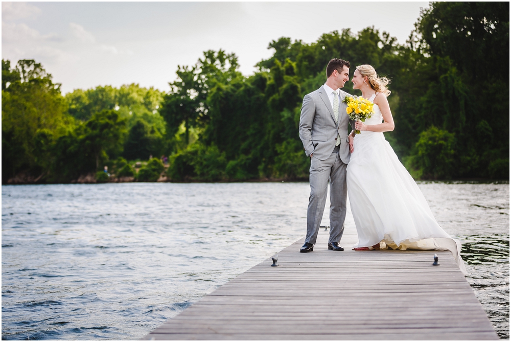 Boathouse at Rocketts Landing Wedding Richmond Wedding photographers_0112