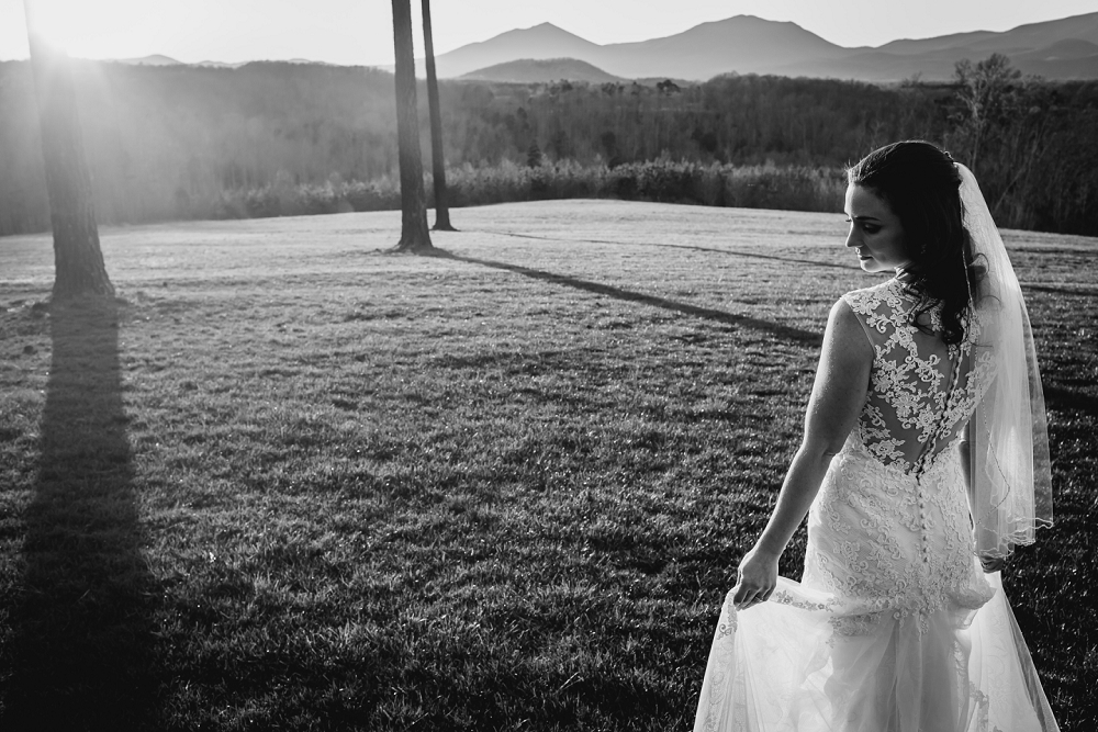 Sierra Vista Bridal Session Bedford Virginia Richmond Virginia Wedding_0019