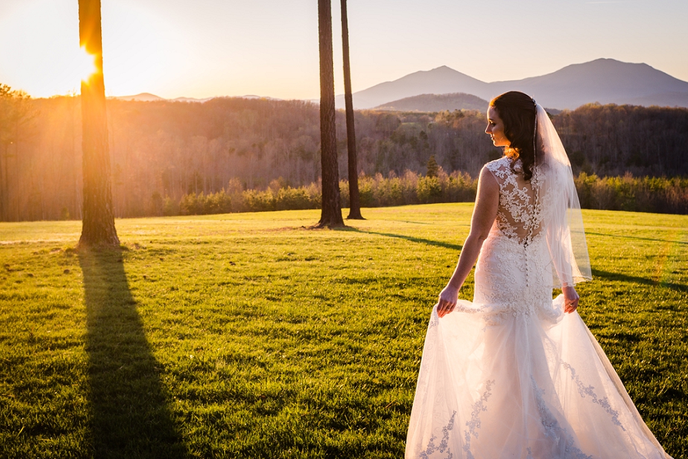 Sierra Vista Bridal Session Bedford Virginia Richmond Virginia Wedding_0020