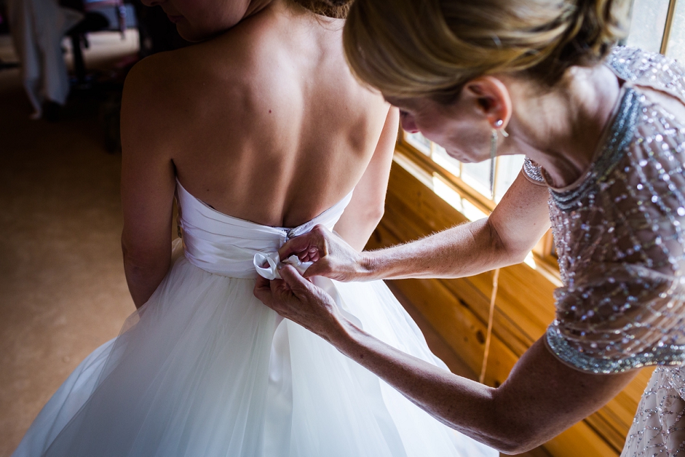 house-mountain-inn-wedding-richmond-wedding-photographers-lexington-wedding_0007