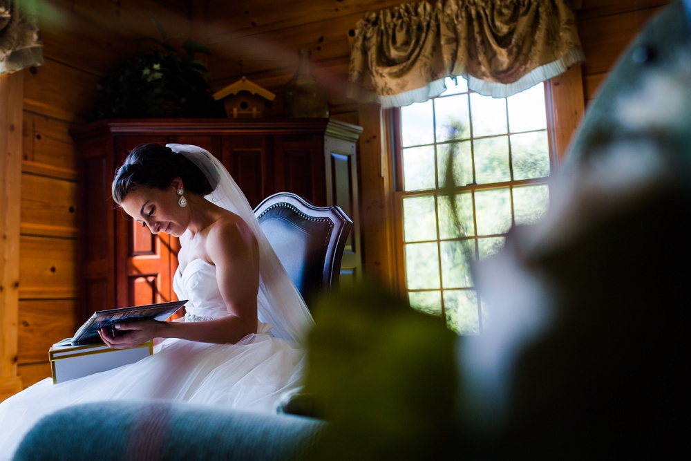 house-mountain-inn-wedding-richmond-wedding-photographers-lexington-wedding_0023