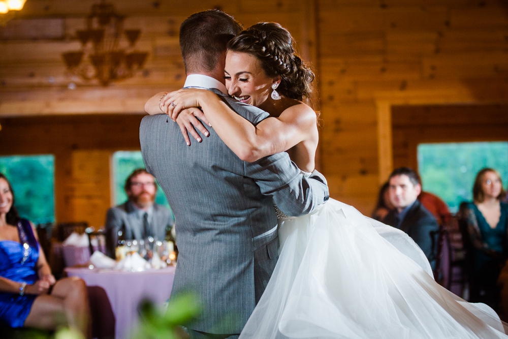 house-mountain-inn-wedding-richmond-wedding-photographers-lexington-wedding_0046