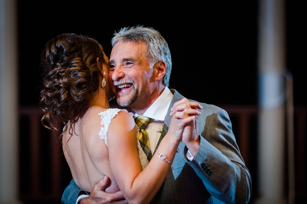 house-mountain-inn-wedding-richmond-wedding-photographers-lexington-wedding_0053